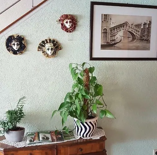 Casa de hóspedes Venezia 3*